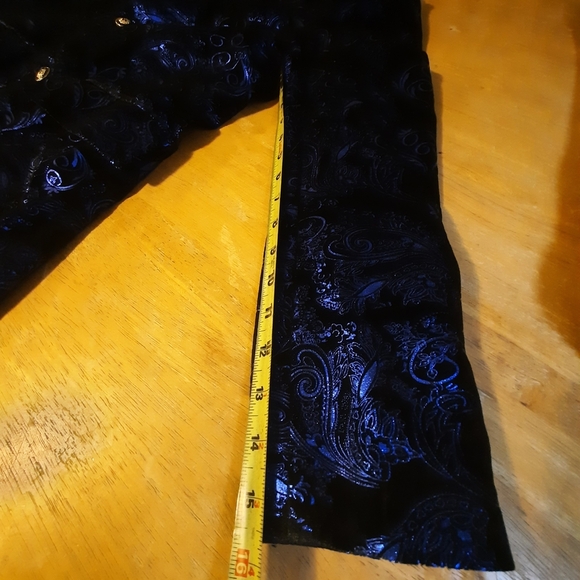 Elegant Women's Black and Blue Blazer - Picture 11 of 14